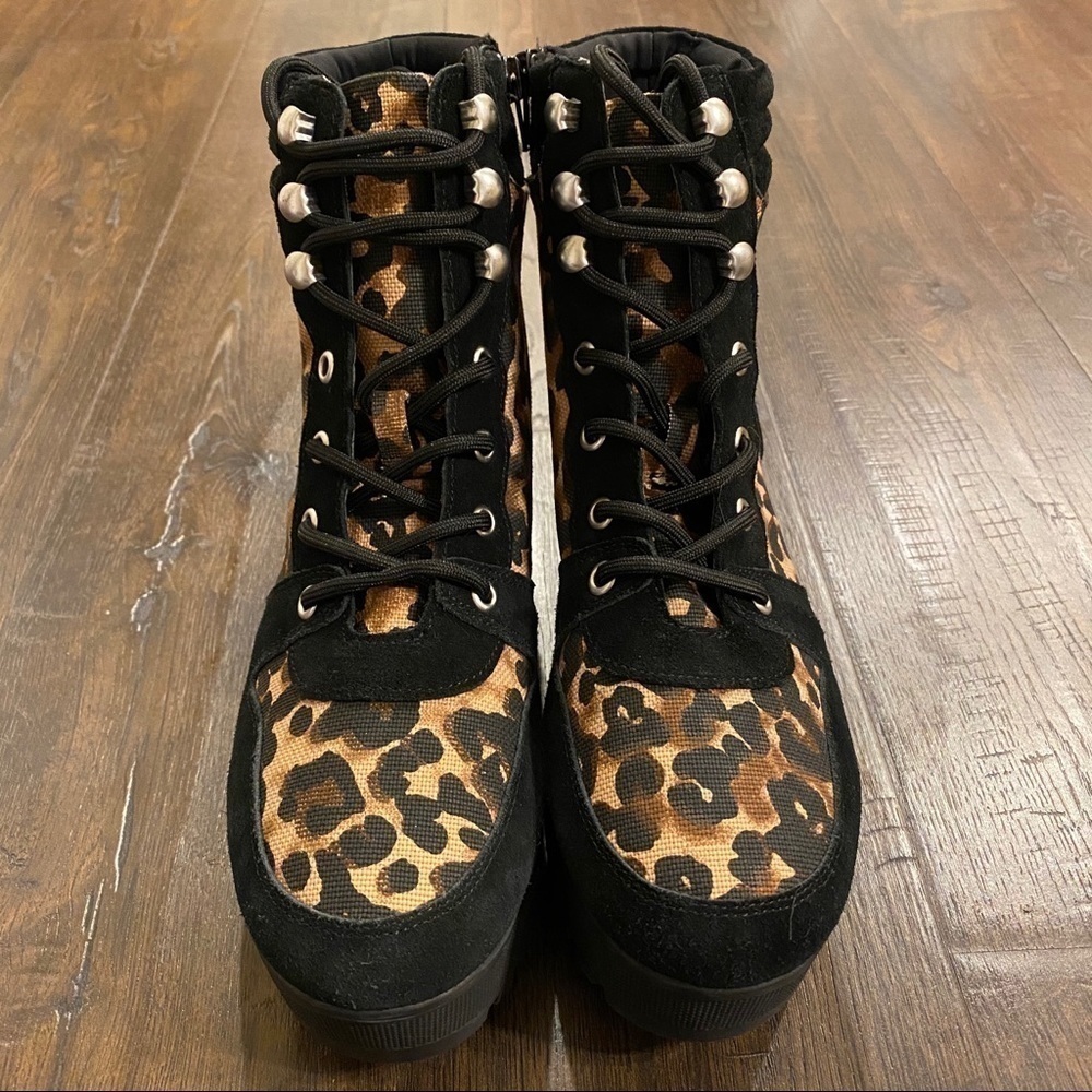 Steve Madden Platform Leopard Print Hiker Boot - Picture 3 of 12